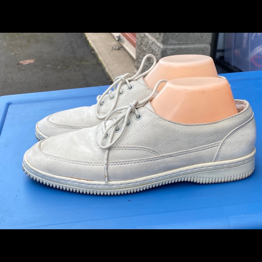Thornton Bay Comfort Cream Leather Shoes Size 8M